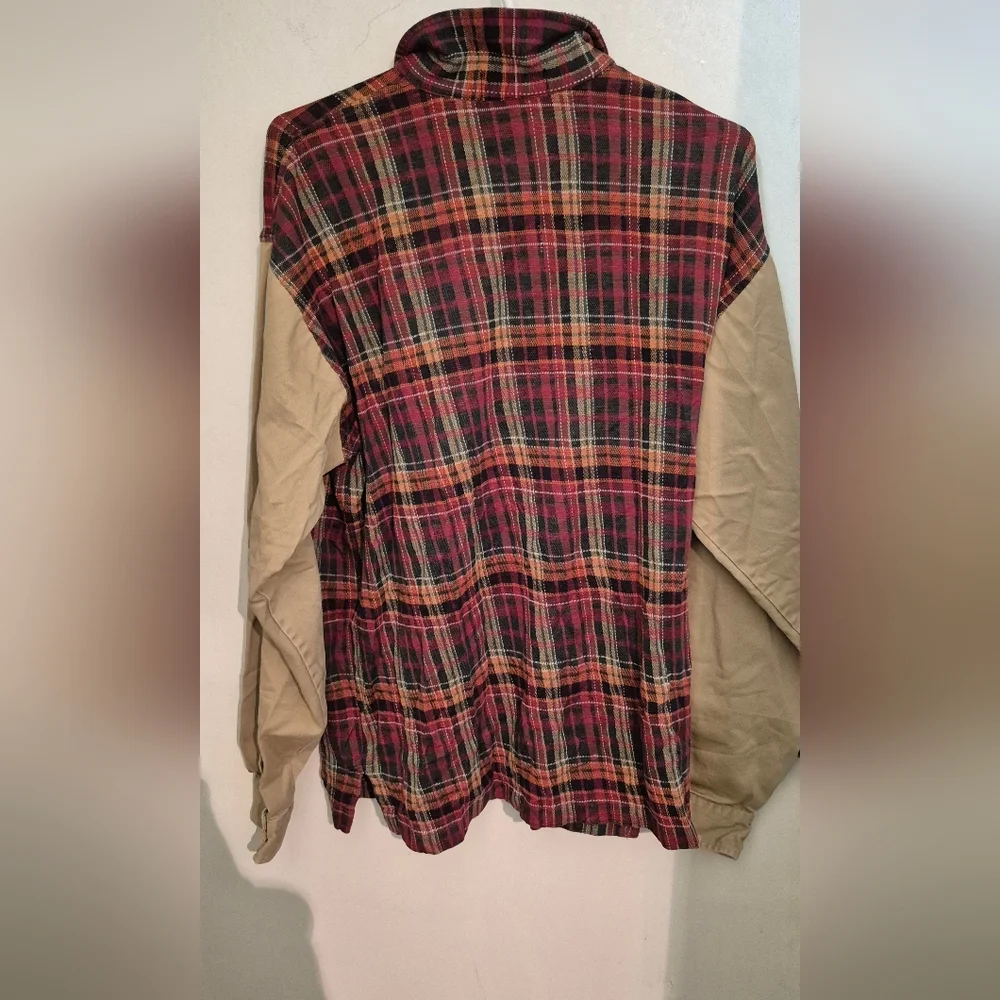 Polo  Ralph Lauren Men's Plaid Flannel Shirt Red and Tan Sz.L - Picture 4 of 5